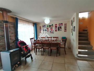 Casa en Venta en Marconi con Tamarugal