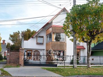 Amplia casa en sector residencian en Punta Arenas