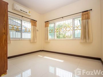 3 BR Single-Storey House For Sale (SANK190)
