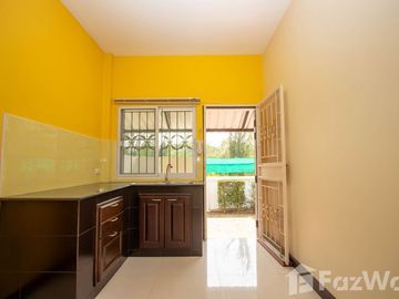 3 BR Single-Storey House For Sale (SANK190)