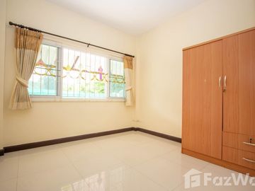 3 BR Single-Storey House For Sale (SANK190)