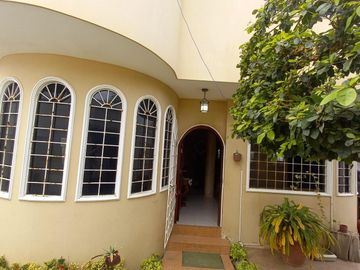 VENTA DE CASA AMPLIA ESQUINERA EN SALINAS SECTOR SOLYMAR (CMC)