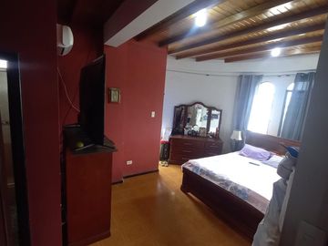 VENTA DE CASA AMPLIA ESQUINERA EN SALINAS SECTOR SOLYMAR (CMC)