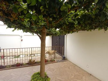 VENTA DE CASA AMPLIA ESQUINERA EN SALINAS SECTOR SOLYMAR (CMC)