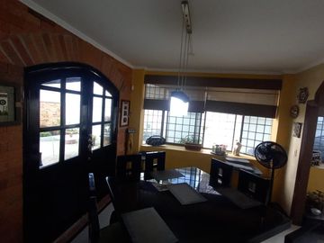 VENTA DE CASA AMPLIA ESQUINERA EN SALINAS SECTOR SOLYMAR (CMC)