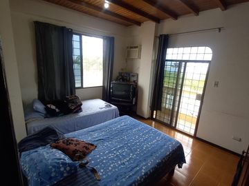 VENTA DE CASA AMPLIA ESQUINERA EN SALINAS SECTOR SOLYMAR (CMC)