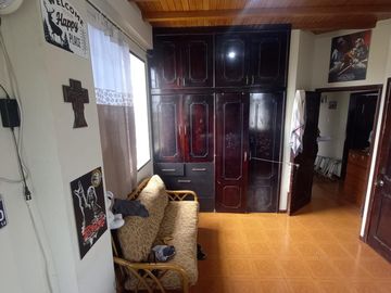 VENTA DE CASA AMPLIA ESQUINERA EN SALINAS SECTOR SOLYMAR (CMC)