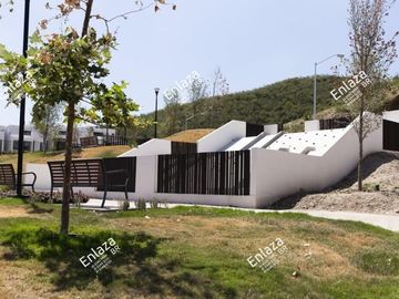 Casa en venta fracc Montellan Residence en Carretera Nacional