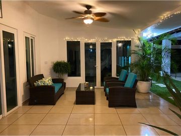 VENTA DE CASA EN VISTAMAR MARINA & GOLF cv