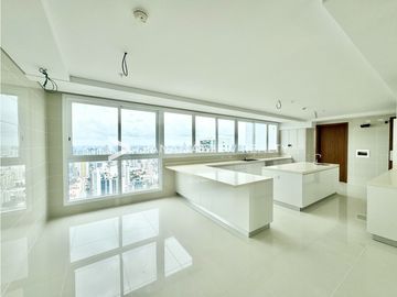 WINDROSE PENTHOUSE / COCO DEL MAR / VENTA