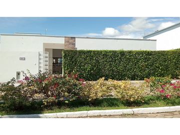 Se Vende Casa Campestre San Marcos Ricaurte Cundinamarca