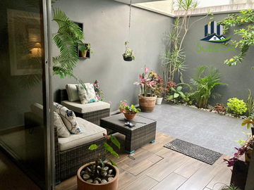 Venta de Casa en Cumbres Xalapa, 4 recámaras, Roof Garden