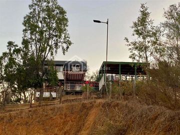 Casa en Venta en Curacaví