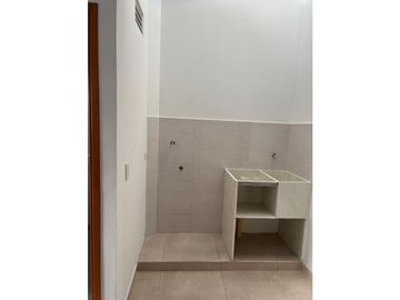 Super apartamento  barrio Girardot Venta de Contado 