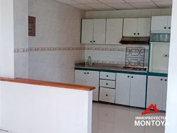 Casa dúplex en conjunto, Molinos, Dosquebradas