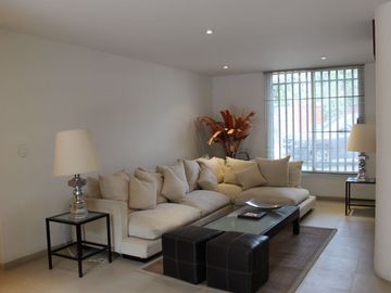 Casa en Privada en Lomas de La Selva, Cuernavaca, Morelos CAEN-988-Cp