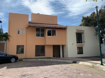 Casa en Privada en Lomas de La Selva, Cuernavaca, Morelos CAEN-988-Cp