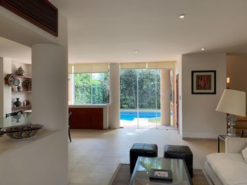 Casa en Privada en Lomas de La Selva, Cuernavaca, Morelos CAEN-988-Cp