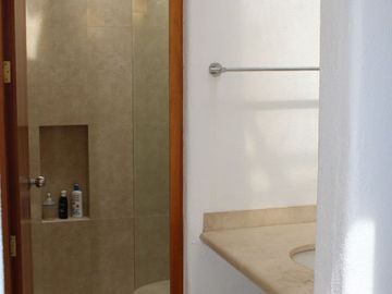 Casa en Privada en Lomas de La Selva, Cuernavaca, Morelos CAEN-988-Cp
