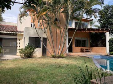Casa en Privada en Lomas de La Selva, Cuernavaca, Morelos CAEN-988-Cp