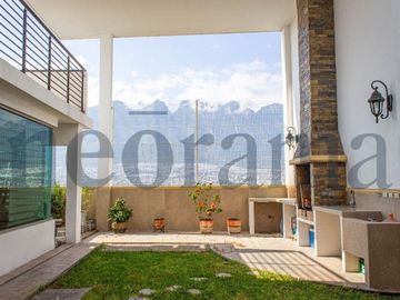 Casa en Venta en Balcones de las Mitras 4to Sector, Monterrey N.L