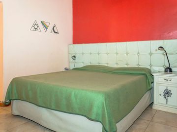 CASA VENTA VAQUEROS 3 DORMITORIOS 1500 M2