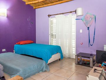 CASA VENTA VAQUEROS 3 DORMITORIOS 1500 M2