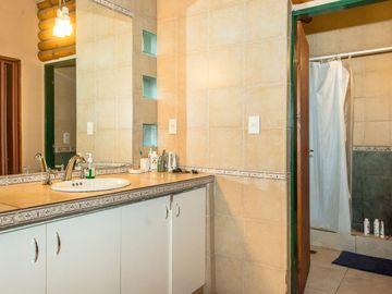 CASA VENTA VAQUEROS 3 DORMITORIOS 1500 M2