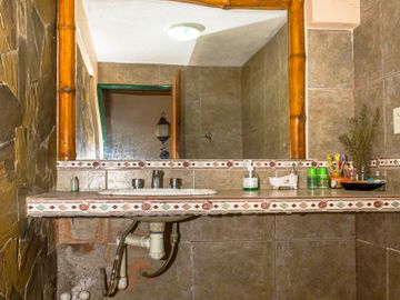CASA VENTA VAQUEROS 3 DORMITORIOS 1500 M2