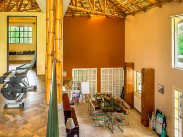 CASA VENTA VAQUEROS 3 DORMITORIOS 1500 M2