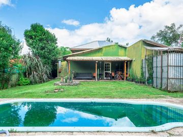 CASA VENTA VAQUEROS 3 DORMITORIOS 1500 M2