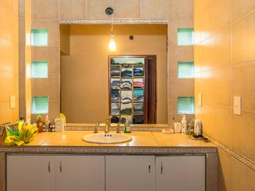 CASA VENTA VAQUEROS 3 DORMITORIOS 1500 M2