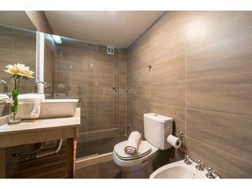 DEPARTAMENTO DE 3 AMBIENTES EN BARRIO NORTE, TODOS LOS SERVICIOS