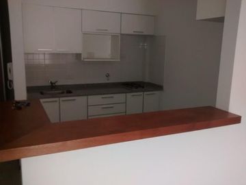 EN VENTA Departamento Zeballos al 2200- Barrio Lourdes, Macro centro, Rosario.