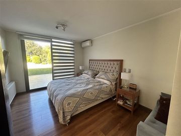 Casa en Venta en Los Maitenes / Jumbo / Chamisero