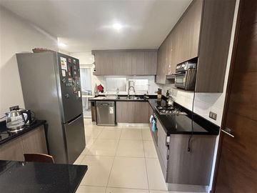 Casa en Venta en Los Maitenes / Jumbo / Chamisero