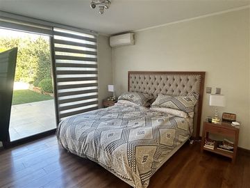 Casa en Venta en Los Maitenes / Jumbo / Chamisero