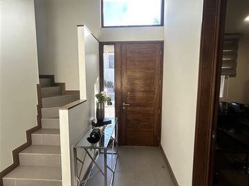 Casa en Venta en Los Maitenes / Jumbo / Chamisero