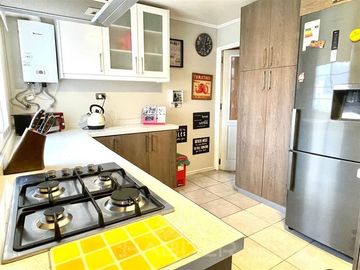 Casa en Venta en ¡¡¡REBAJADA!!! Preciosa casa ampliada, en condominio - Seguridad garantizada.