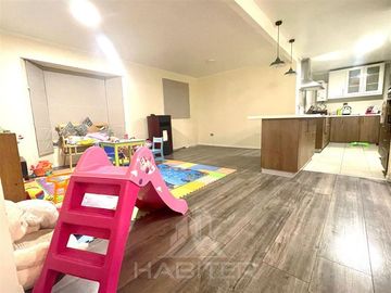 Casa en Venta en ¡¡¡REBAJADA!!! Preciosa casa ampliada, en condominio - Seguridad garantizada.