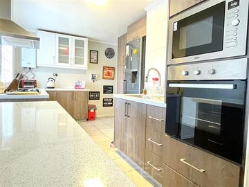 Casa en Venta en ¡¡¡REBAJADA!!! Preciosa casa ampliada, en condominio - Seguridad garantizada.