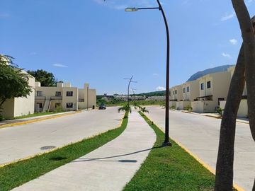 CASA CUADRUPLEX PLANTA ALTA  EN PREVENTA EN FRACC. VALLE VERDE
