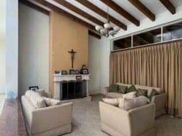 Casa en venta en Coatepec zona Plaza Orquídeas
