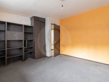 Edificio en venta en Las Arboledas
