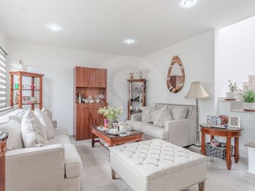 Casa en venta en Santa María Tepepan