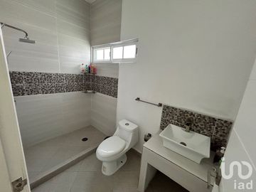 Casa con alberca en venta, ideal para fin de semana en Alpuyeca, Xoxhitepec