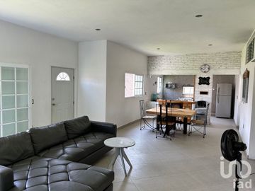 Casa con alberca en venta, ideal para fin de semana en Alpuyeca, Xoxhitepec