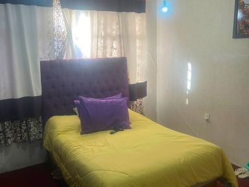 CASA EN VENTA EN JARDINES DE MORELOS (SOBRE AVENIDA PRINCIPAL)