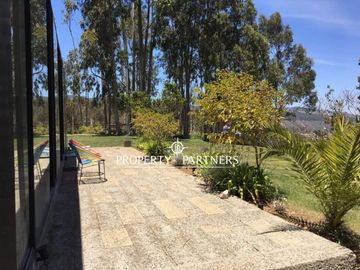 Tunquen, Bosquemar, Preciosa casa con vista al mar y bosque.