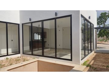 Venta casa de un piso en privada soluna norte Mérida Yucatán